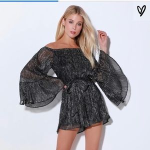 Lulu’s off the shoulder long sleeved romper